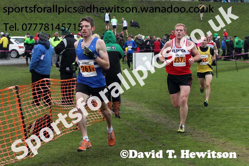 Senior mens Durham Cathedral Relays. Photo: David T. Hewitson/Sports for All Sports